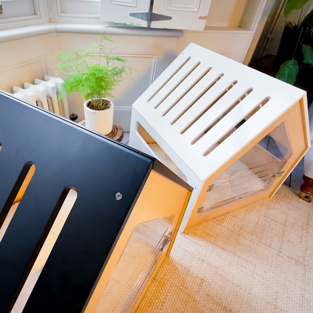 Luxury Dog House 'Classic Black'