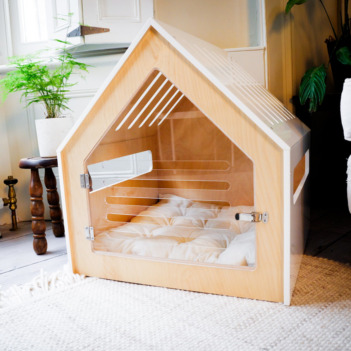 Luxury Dog House 'Classic White'