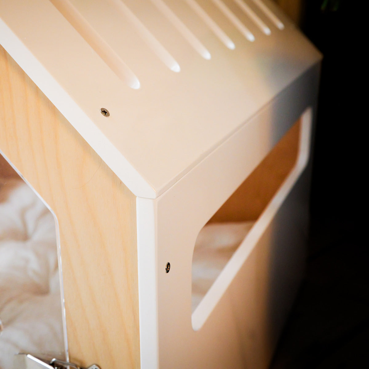 Luxury Dog House 'Classic White'