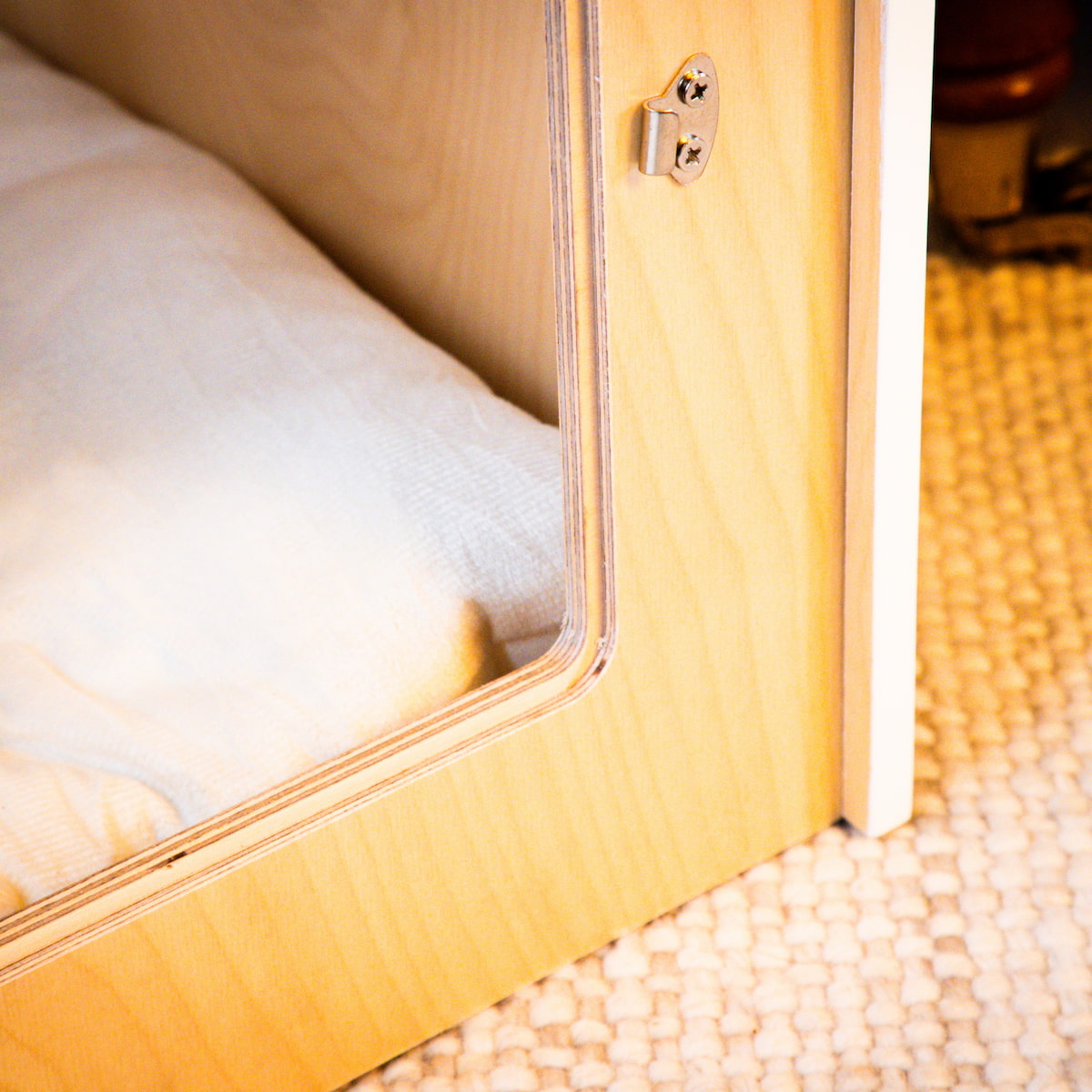 Luxury Dog House 'Classic White'