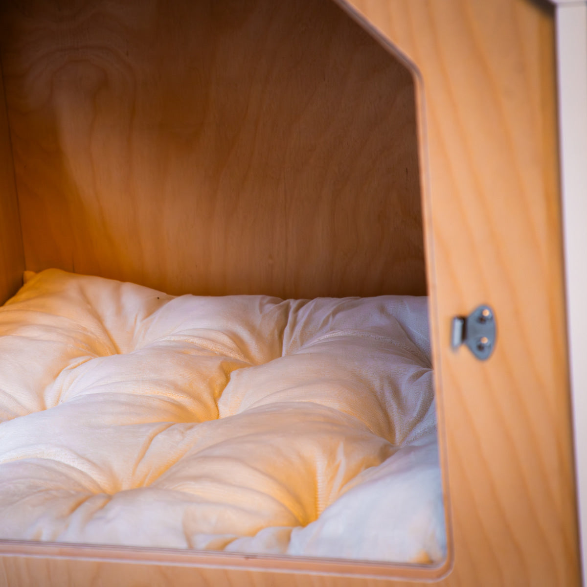 Luxury Dog House 'Classic White'