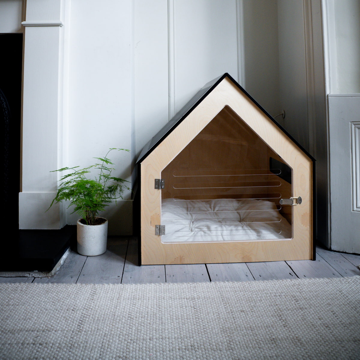 Luxury Dog House 'Classic Black'
