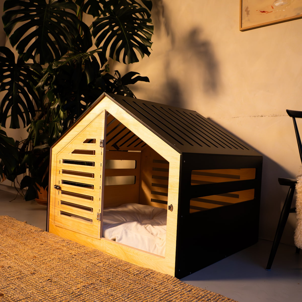Luxury Dog House 'Estate Black'
