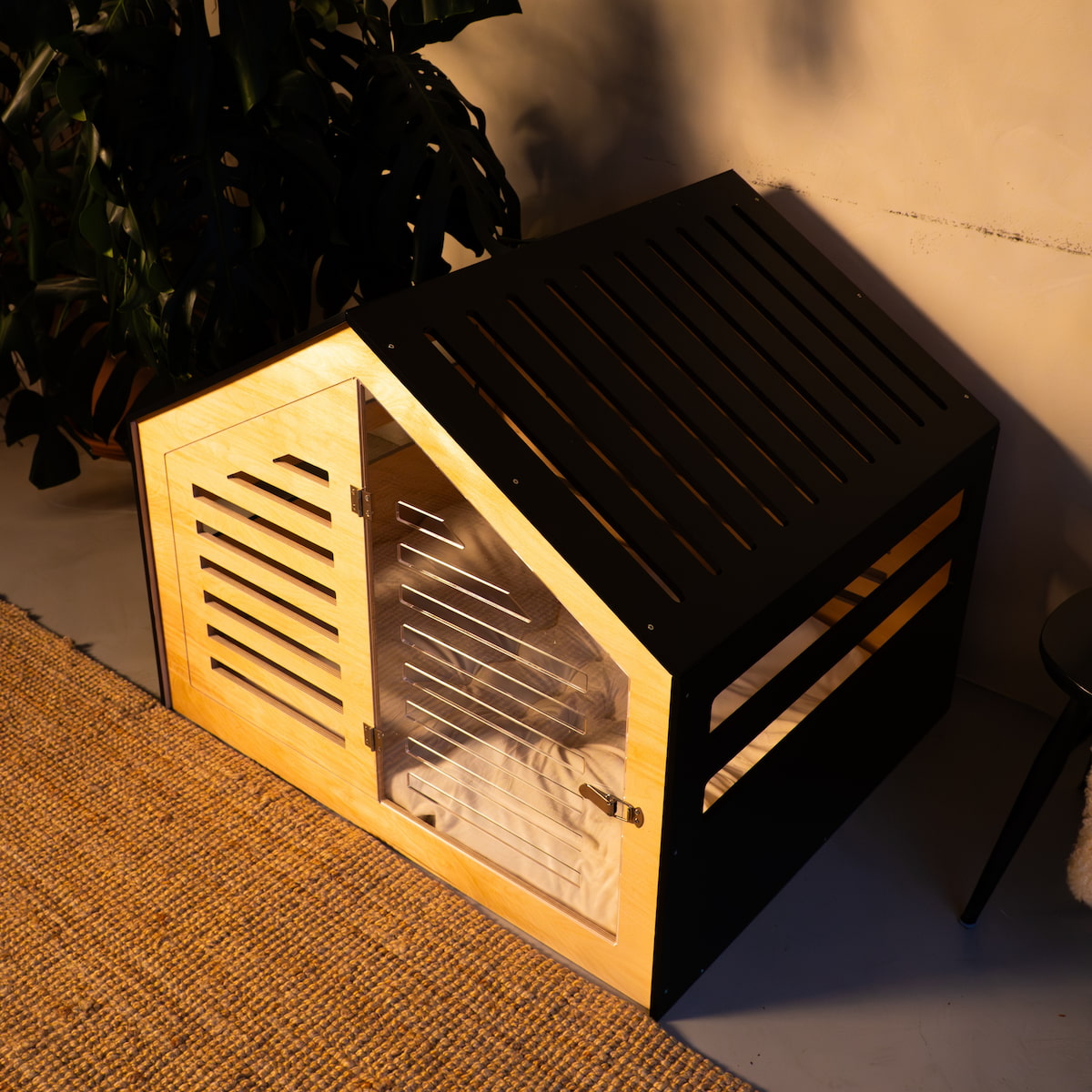 Luxury Dog House 'Estate Black'