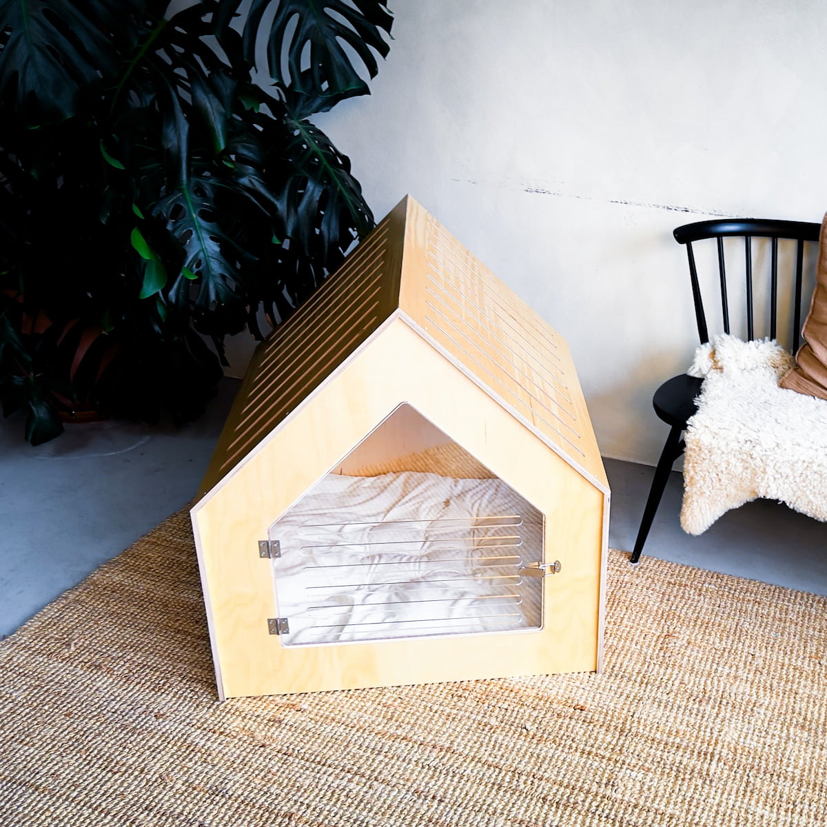 Luxury Dog House 'Classic Natural'