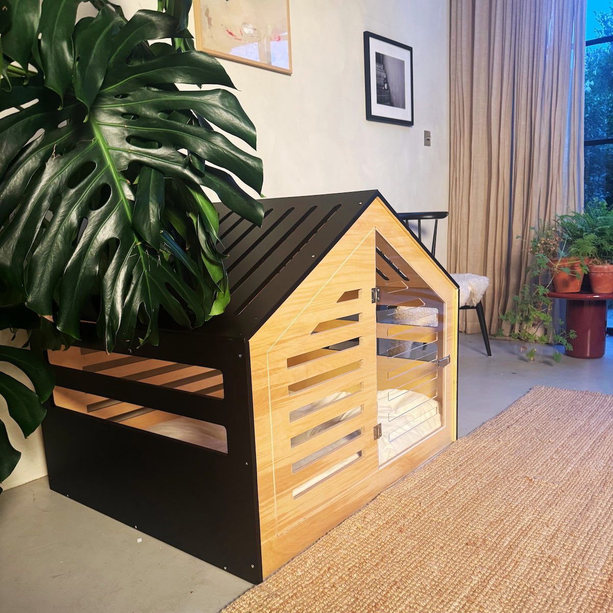 Luxury Dog House 'Estate Black'